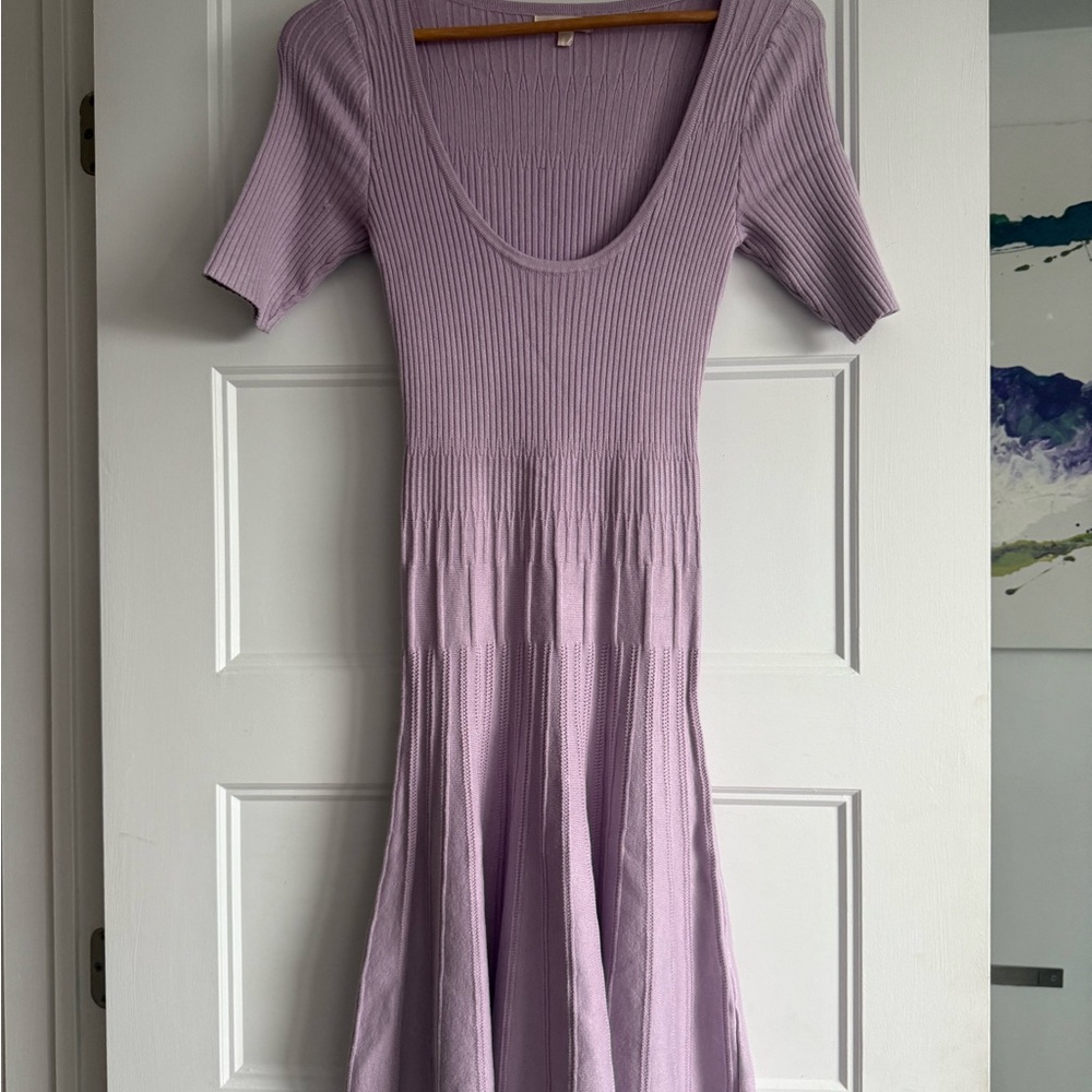 Guess Lavender Ribbed Scoop-Neck Midi Dress
